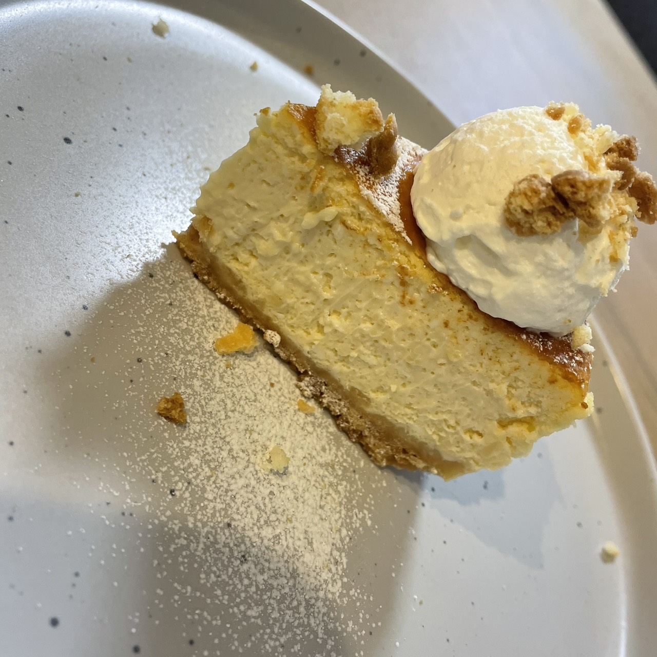 バスクチーズケーキ